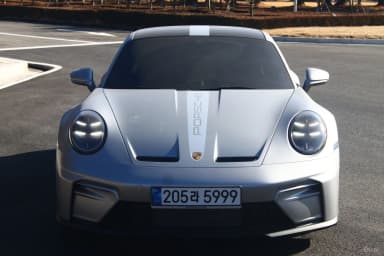 911 (992)