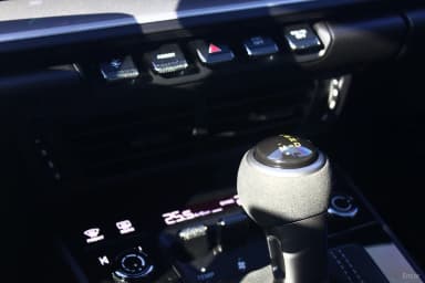 911 (992)