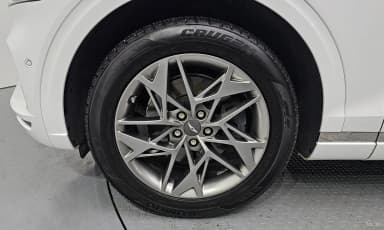 GV70