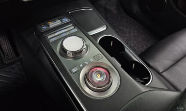 GV70