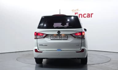 Korando Turismo