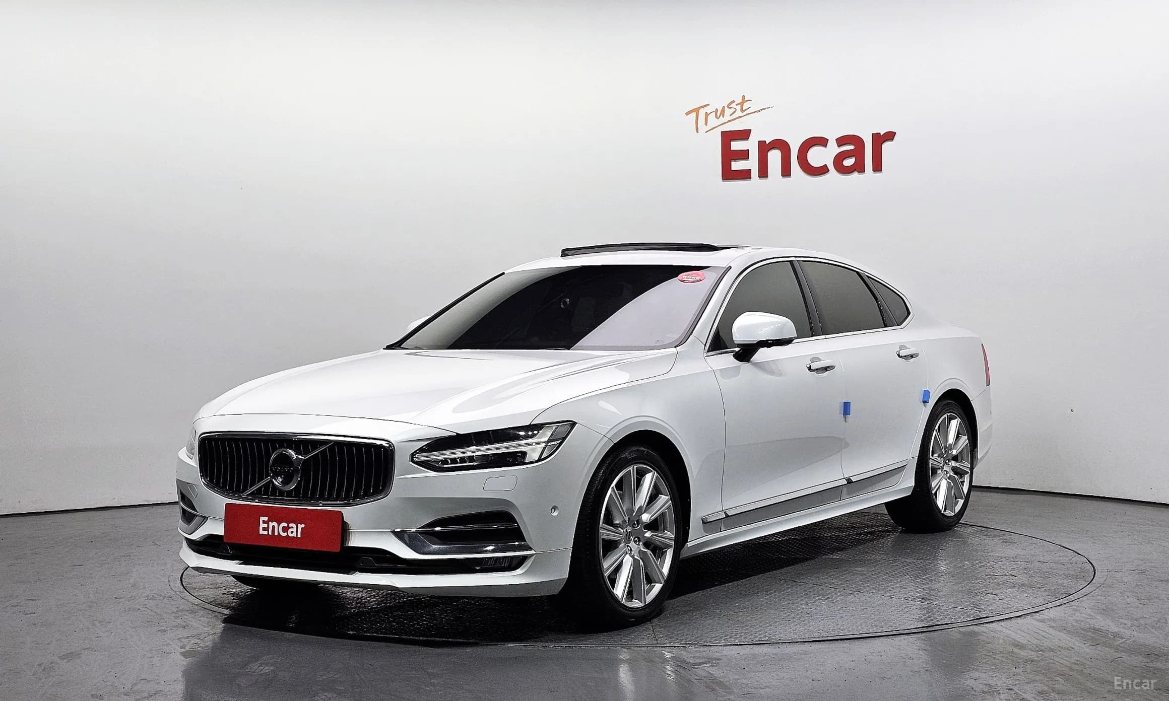 S90