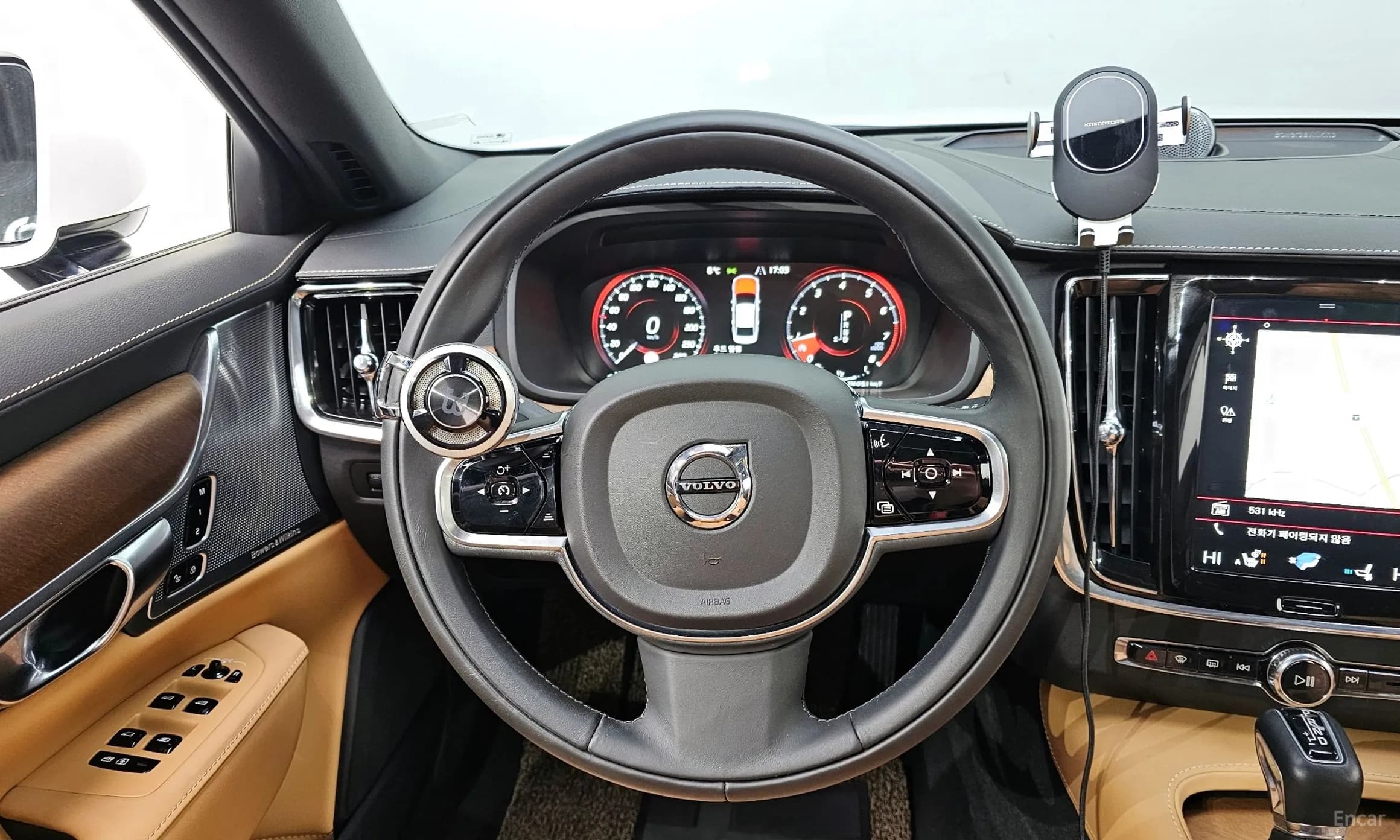 S90