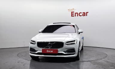 S90
