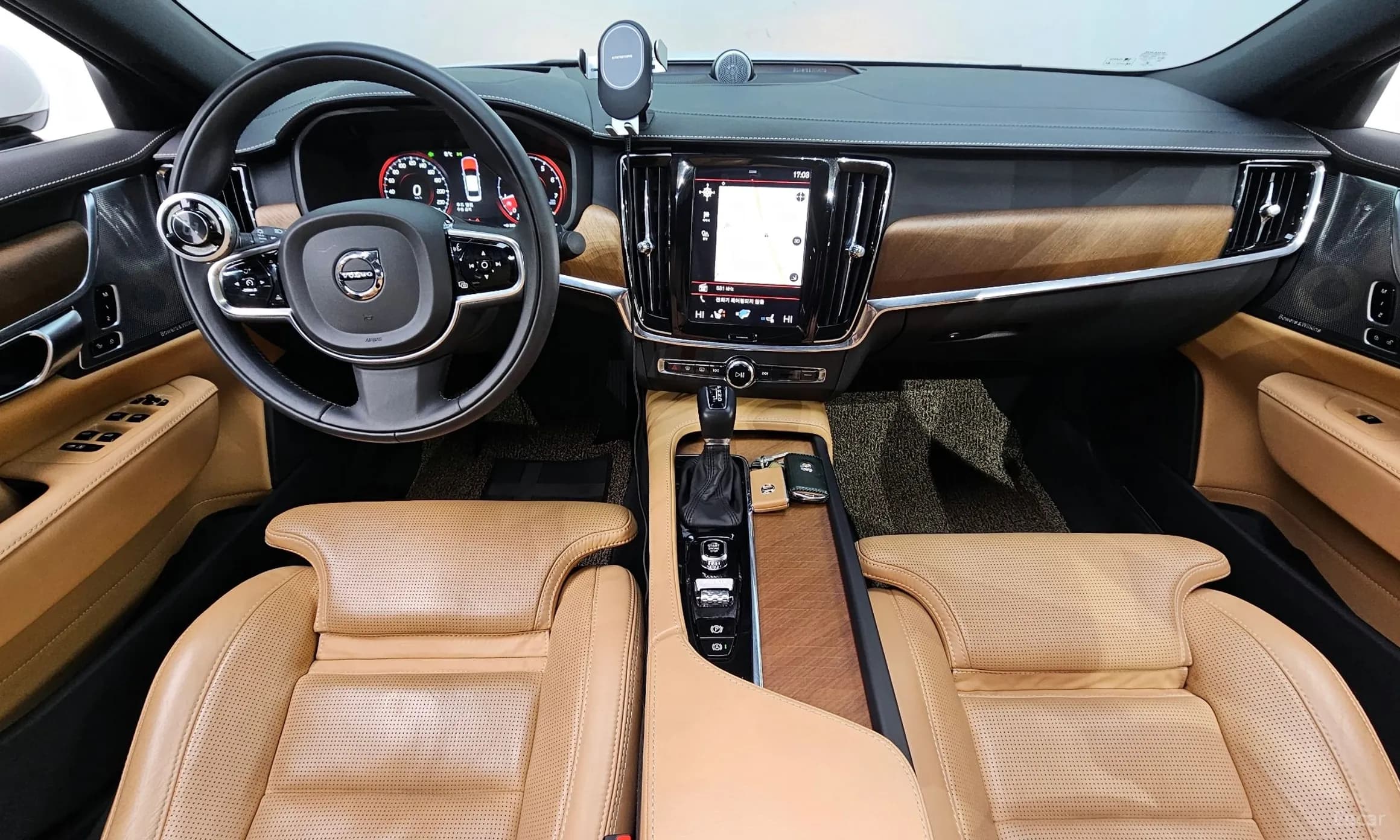 S90