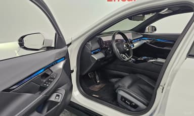 5 Series (G60)