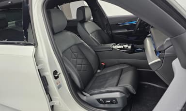 5 Series (G60)