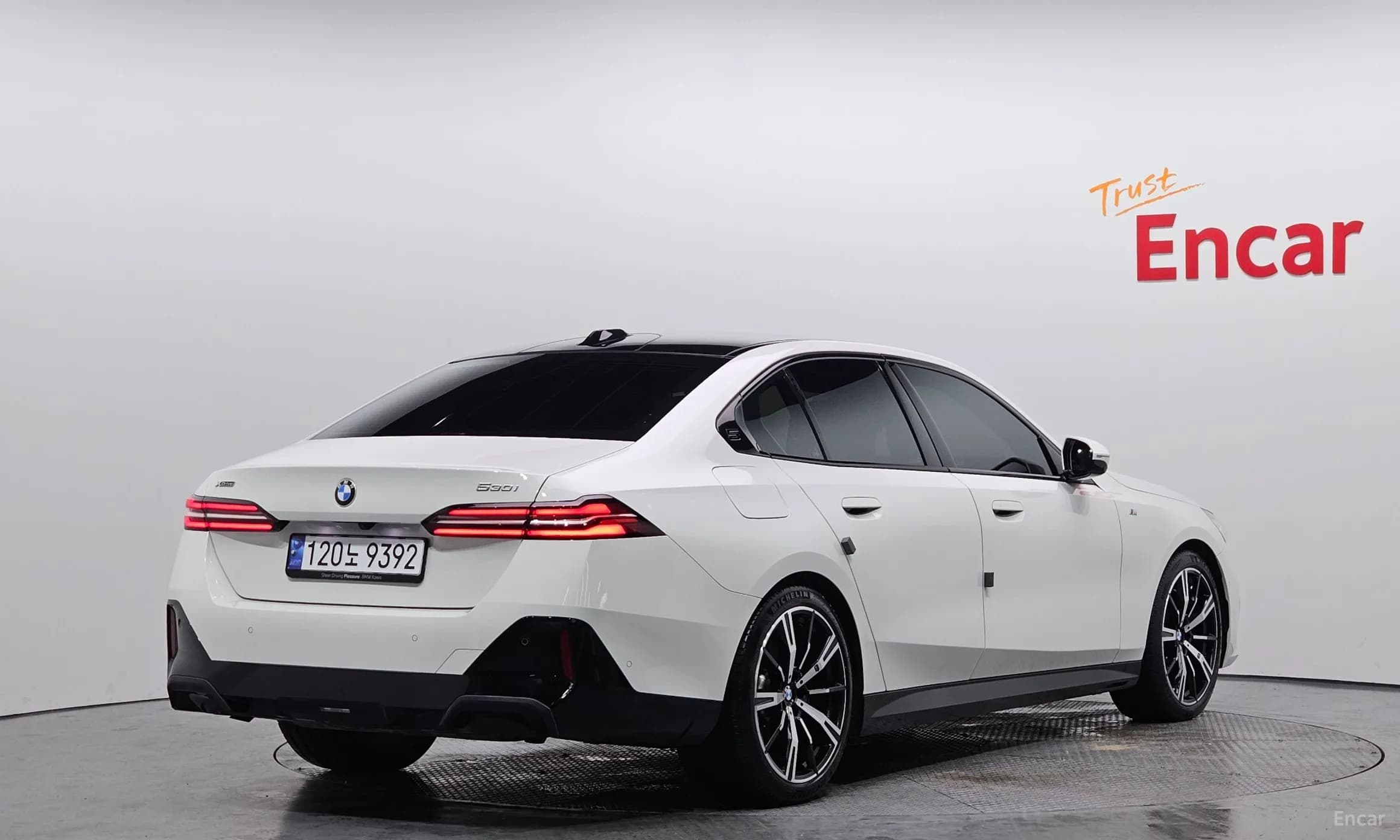 5 Series (G60)