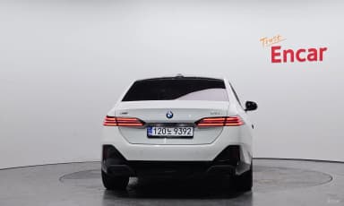 5 Series (G60)