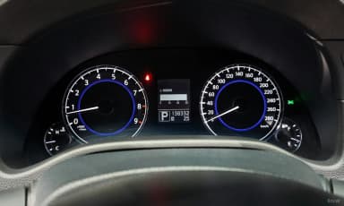 G37