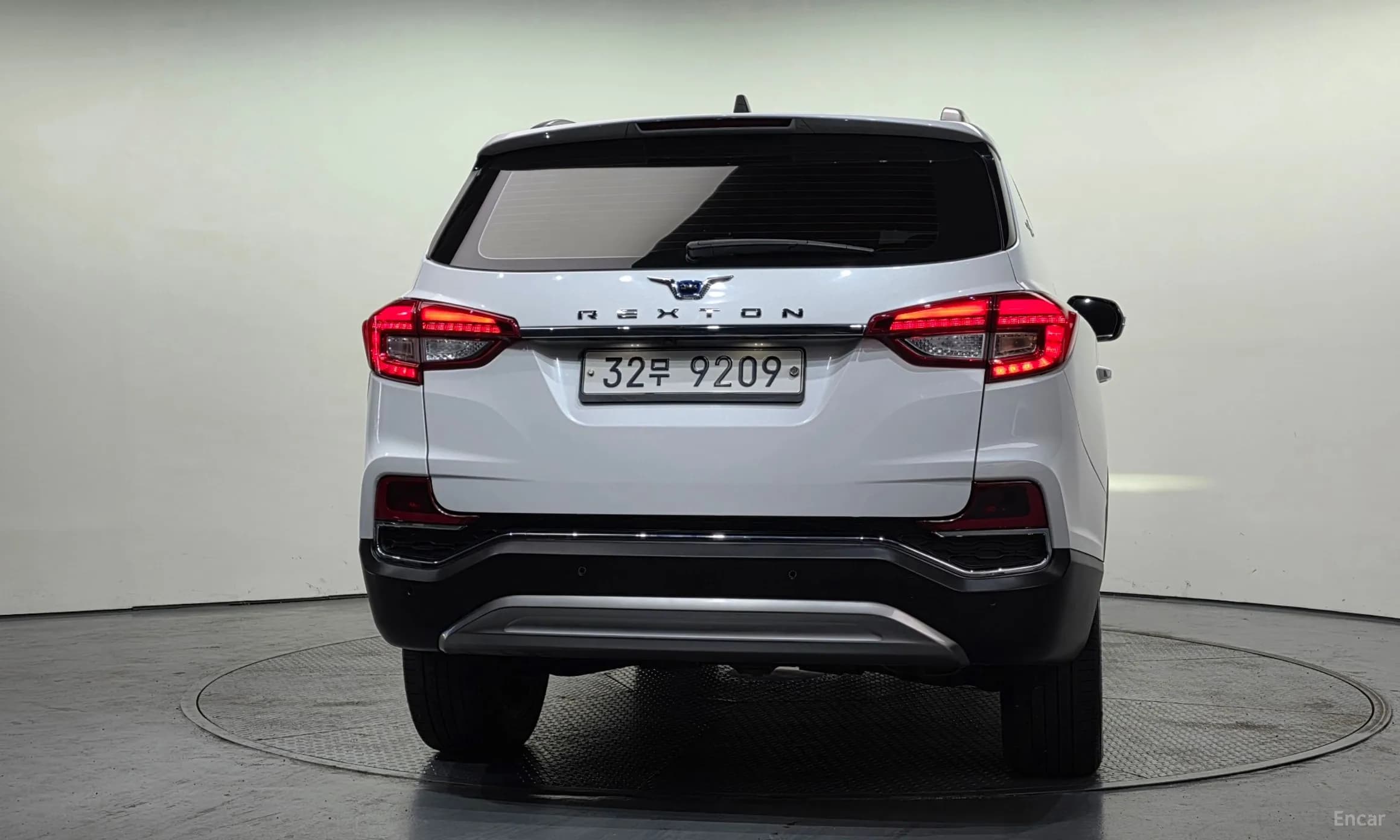 G4 Rexton