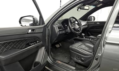 G4 Rexton