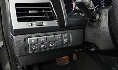 G4 Rexton