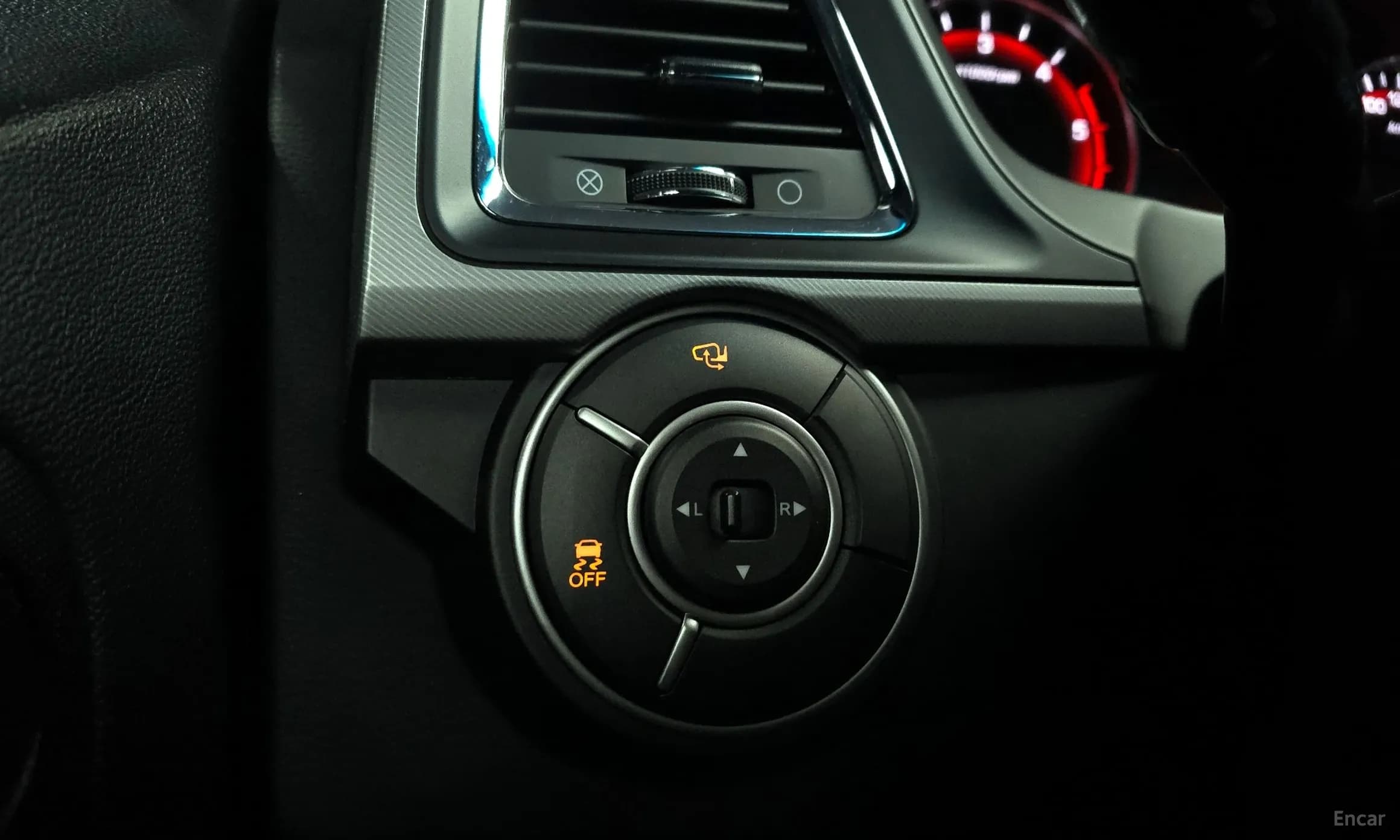 Korando Sports
