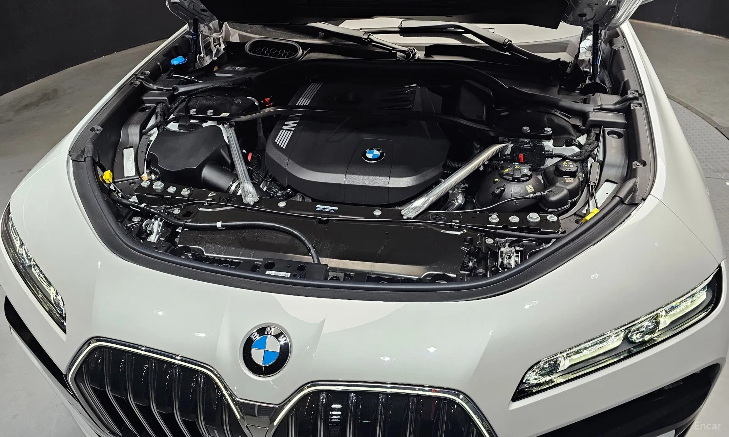 7 Series (G70)