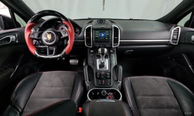 New Cayenne