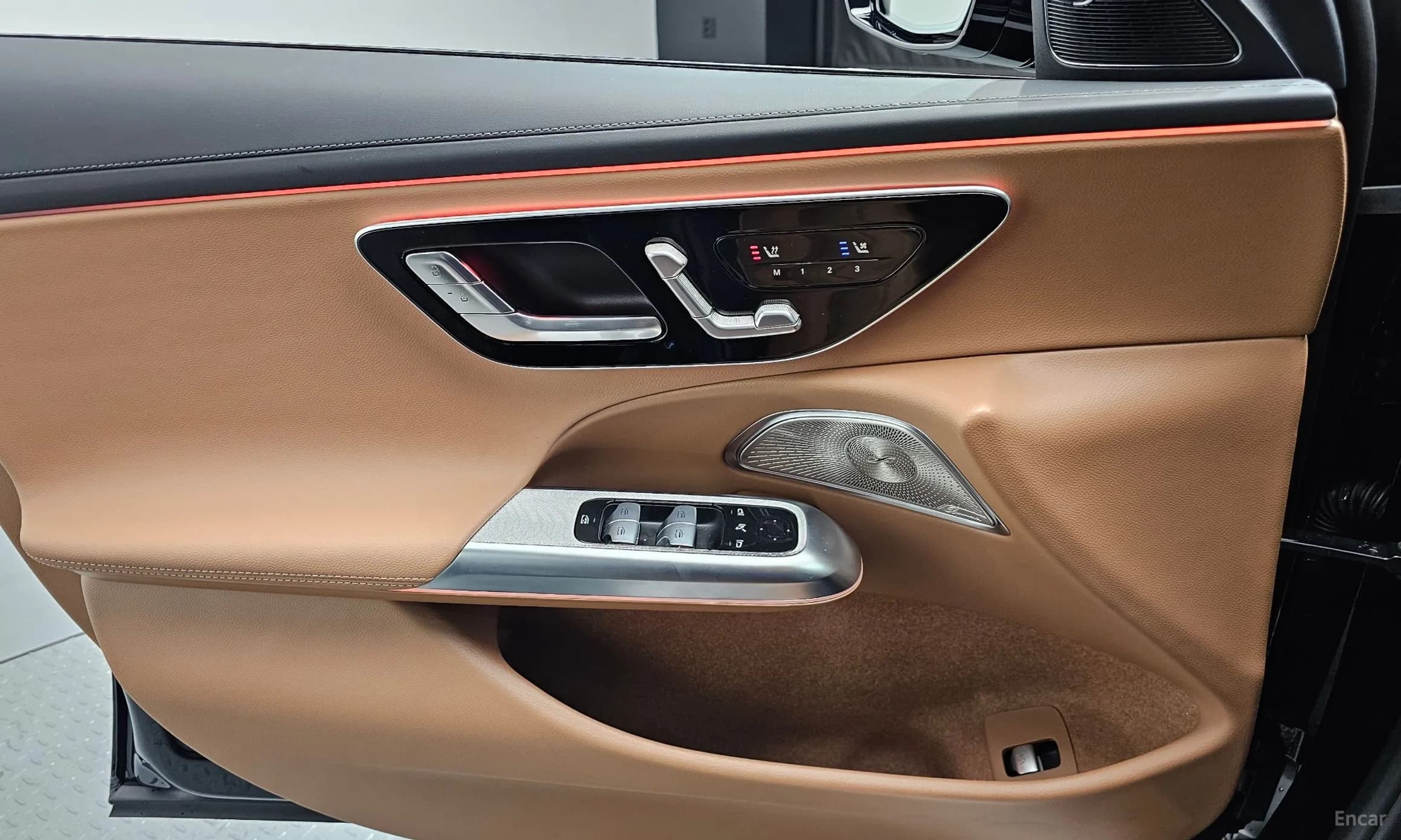E-Class W214