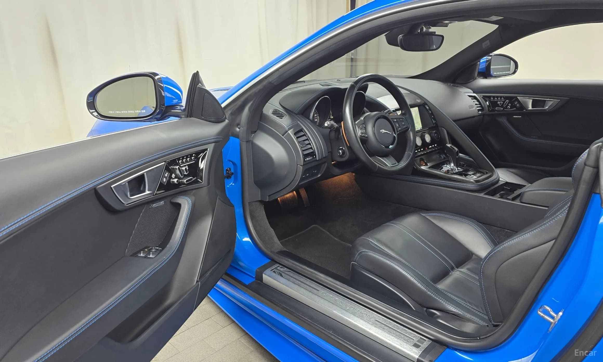 F-TYPE