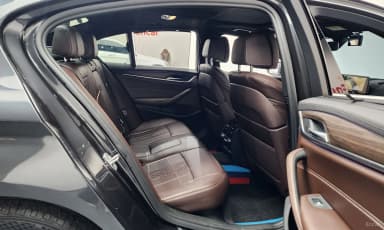 5 Series (G30)