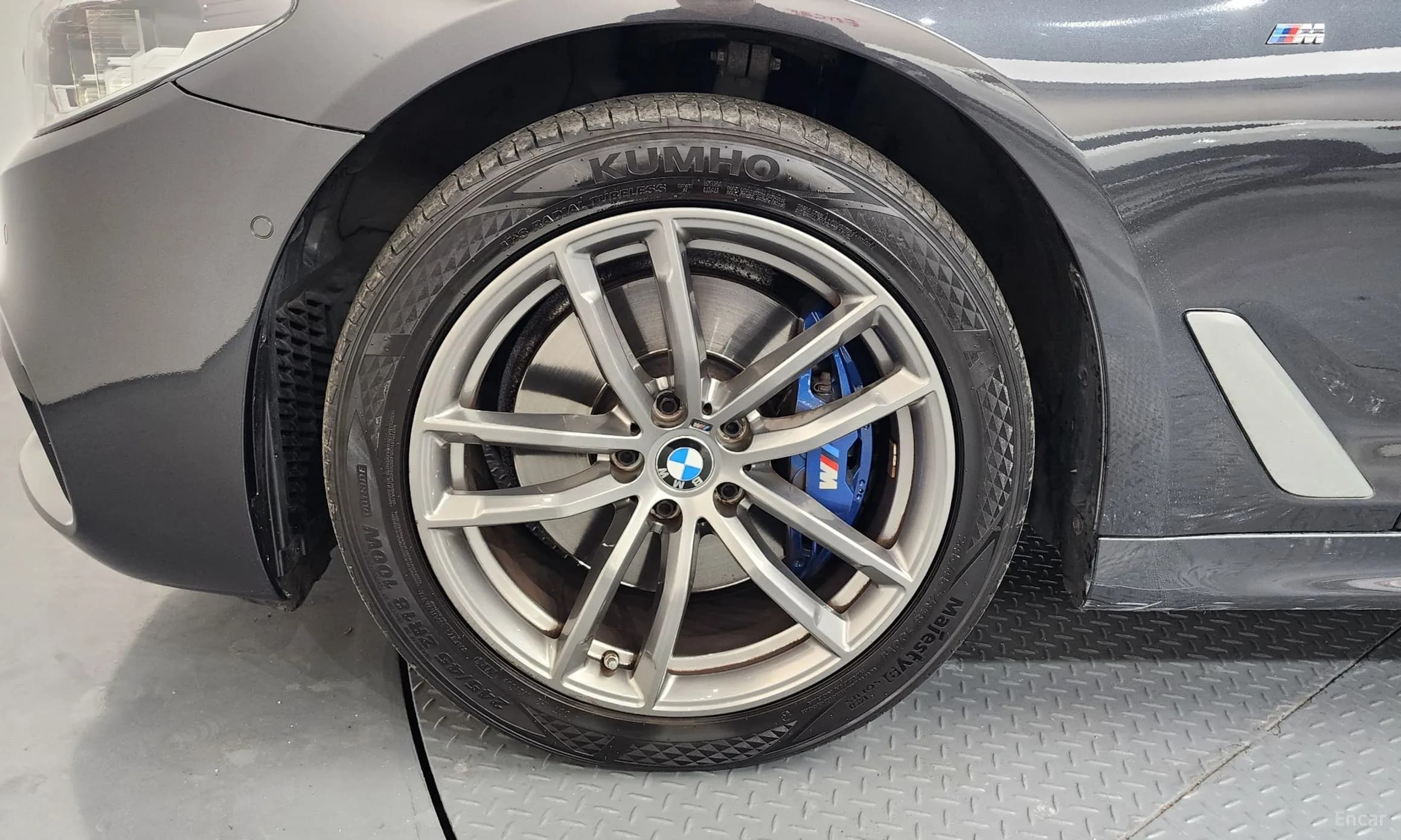 5 Series (G30)