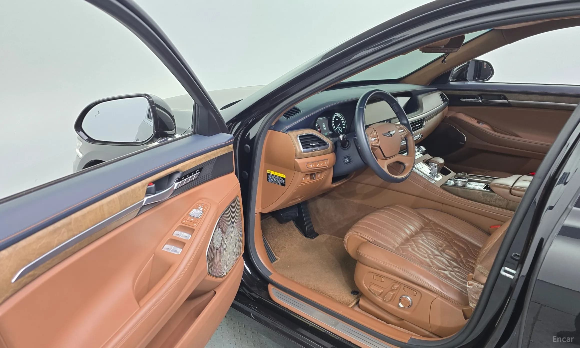 G90