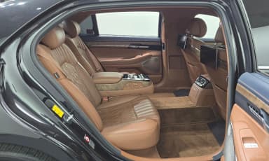 G90