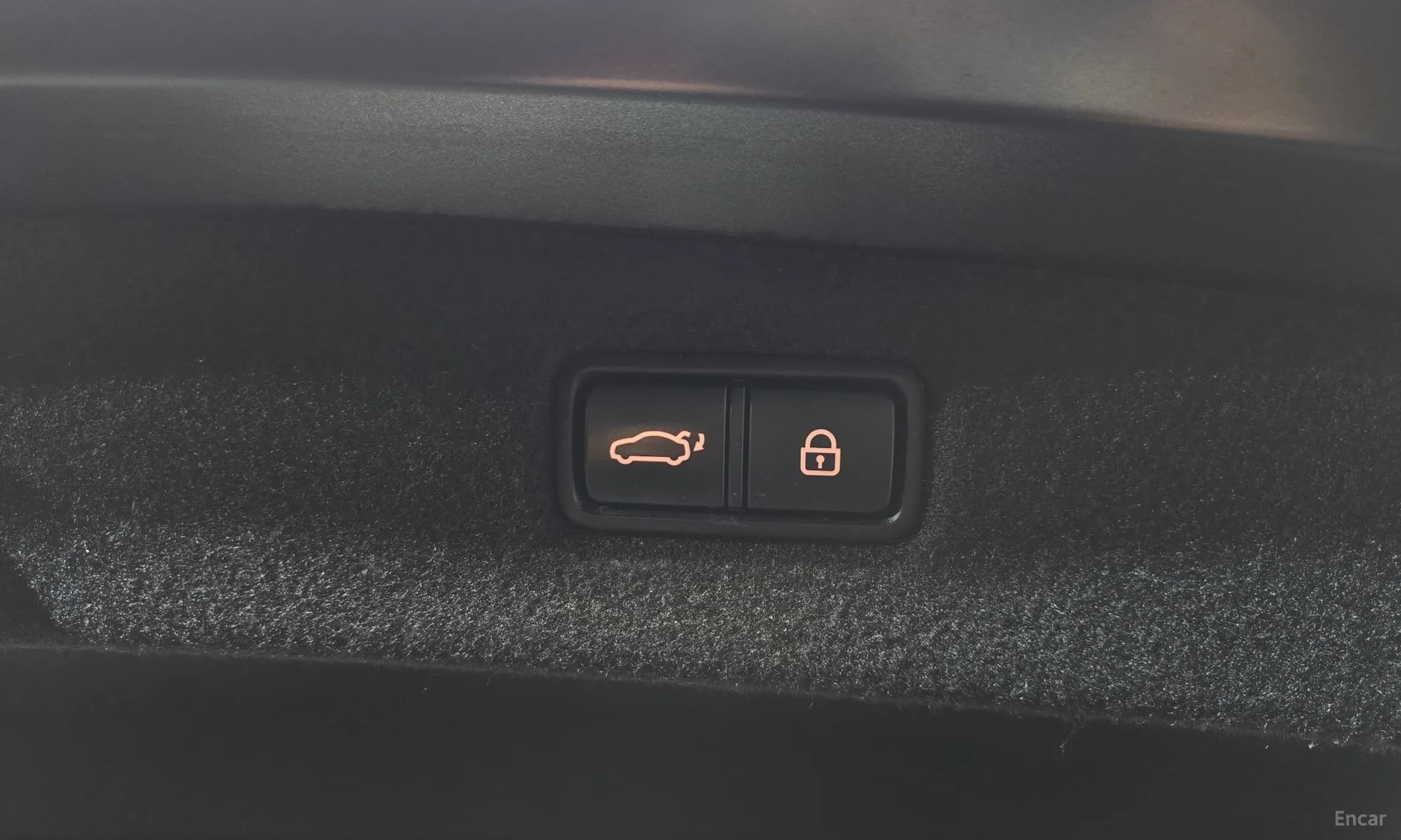 G90