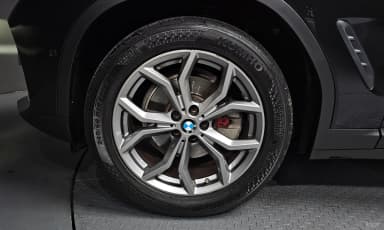 X4 (G02)