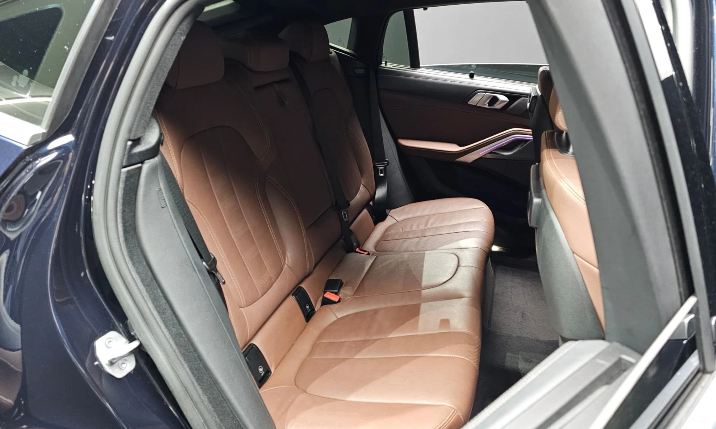 X6 (G06)