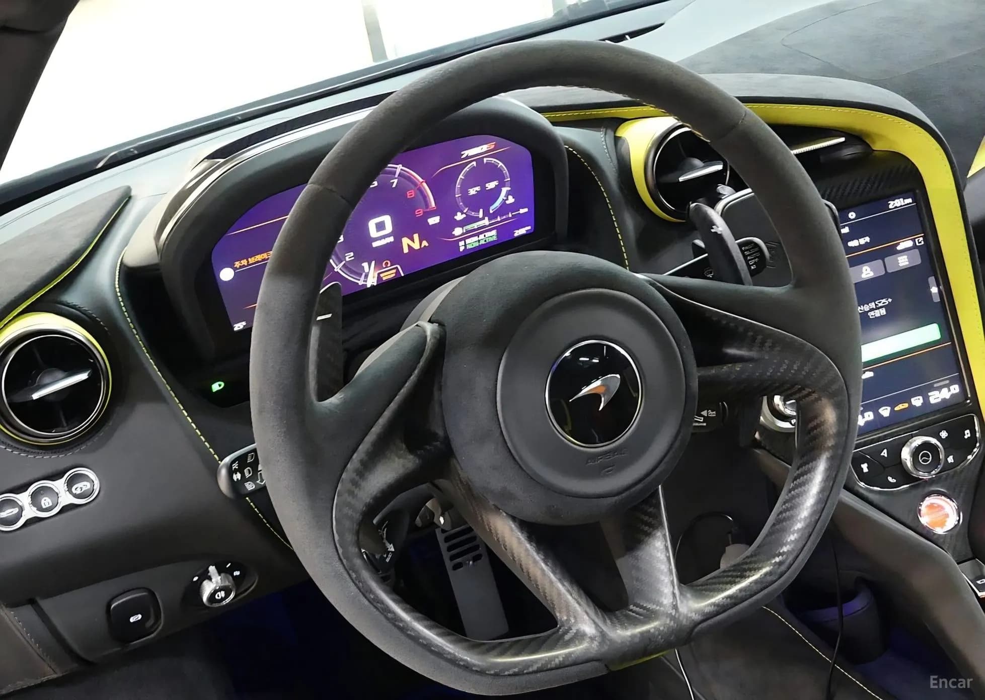 720S