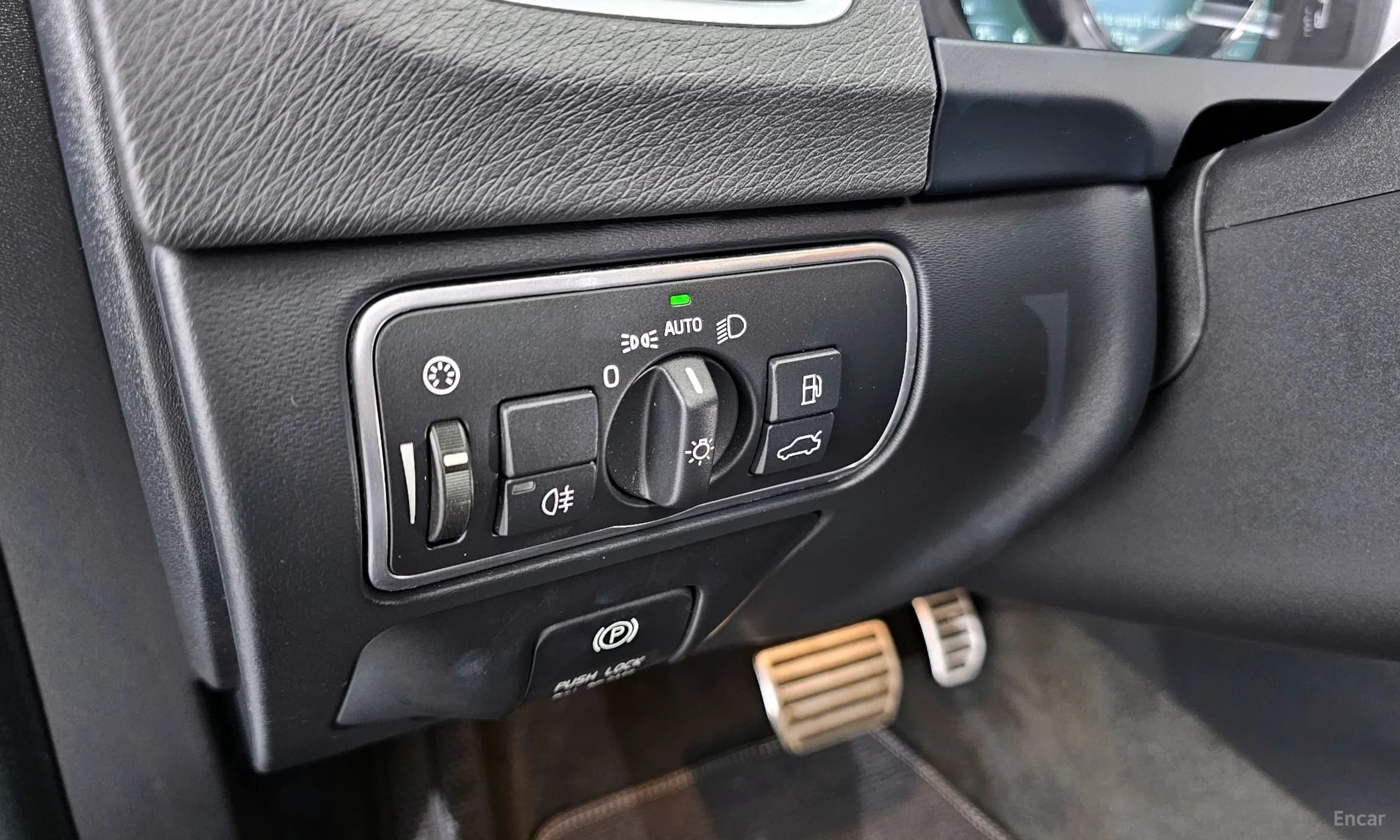 S60