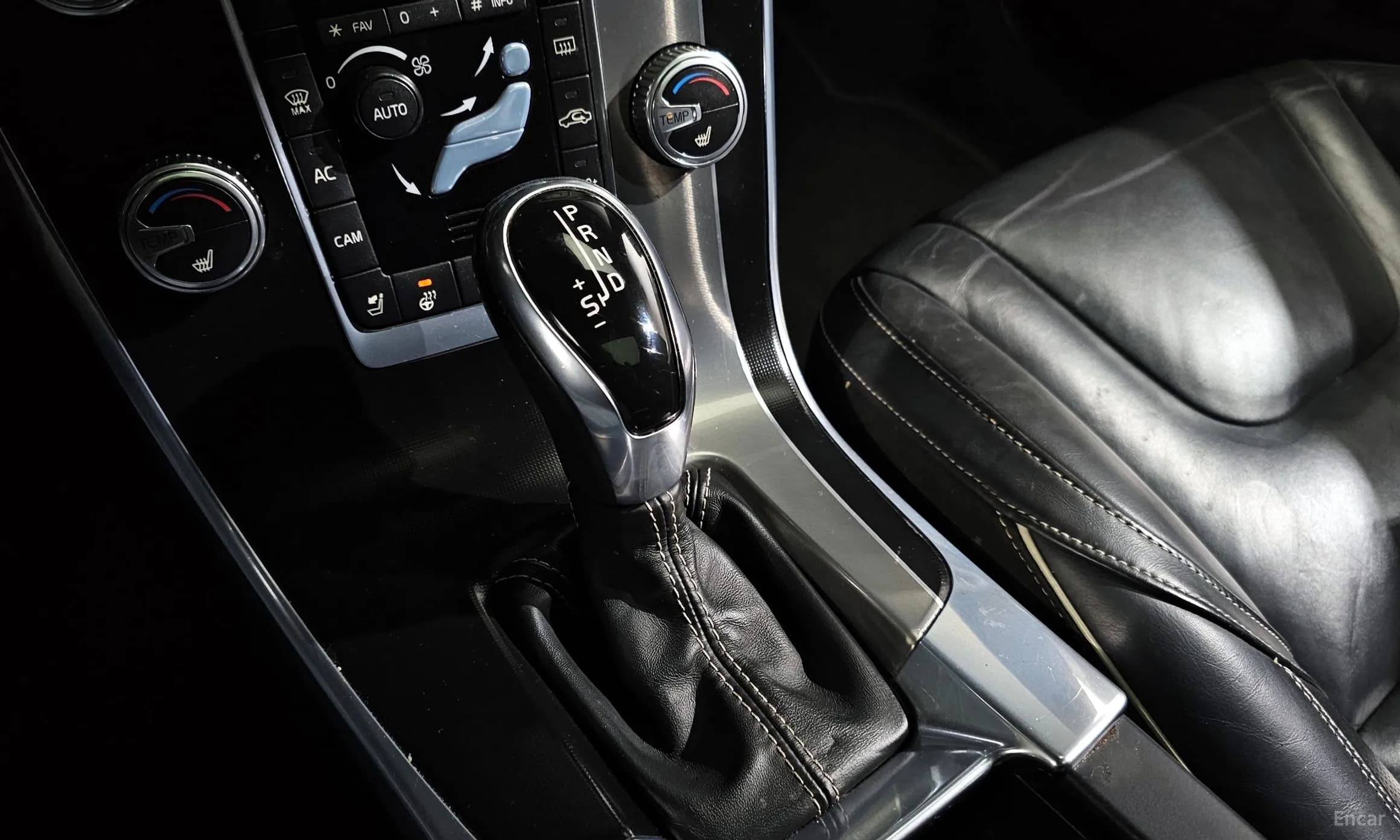 S60
