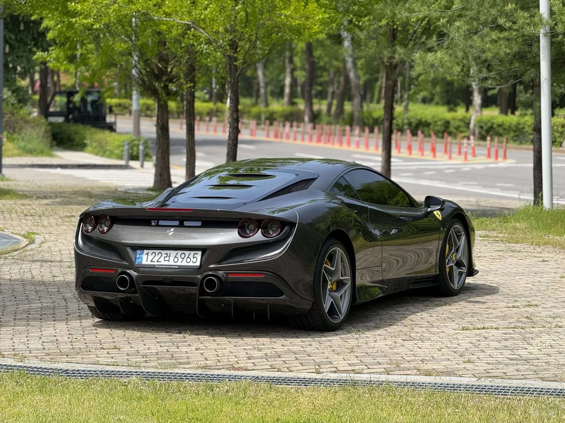F8 Tributo