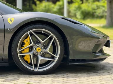 F8 Tributo