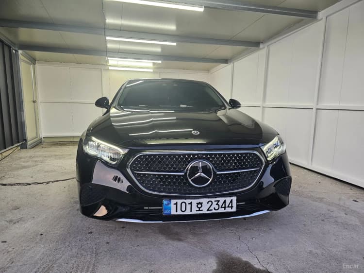 E-Class W214