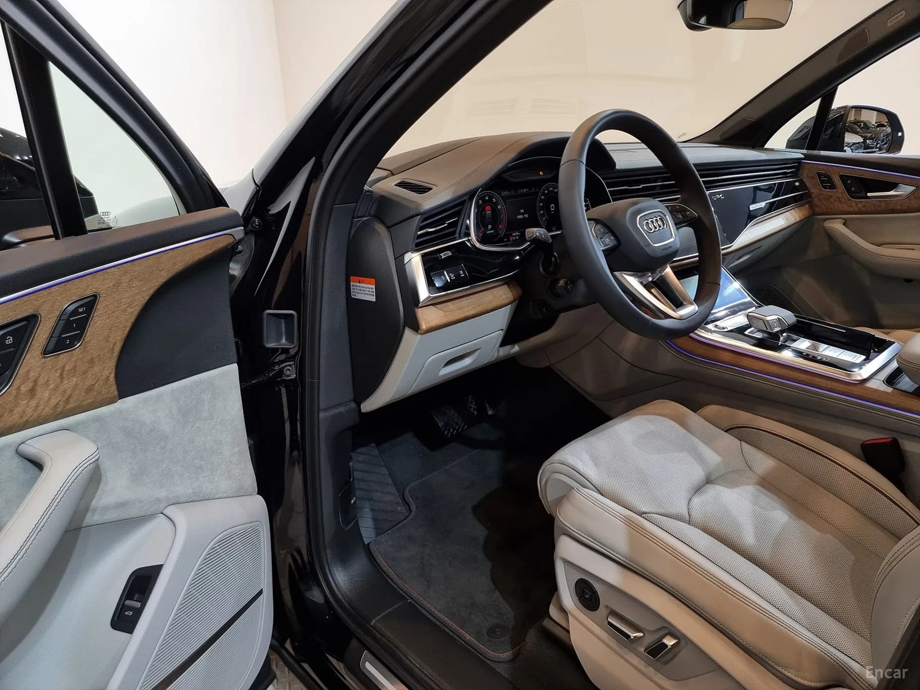 Q7 (4M)