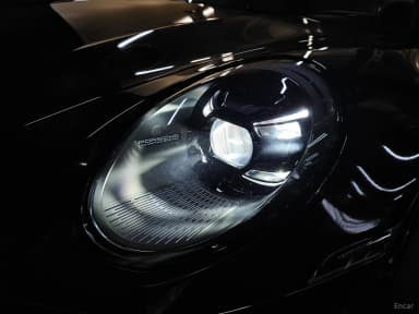 911 (992)