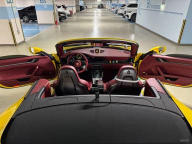 911 (992)