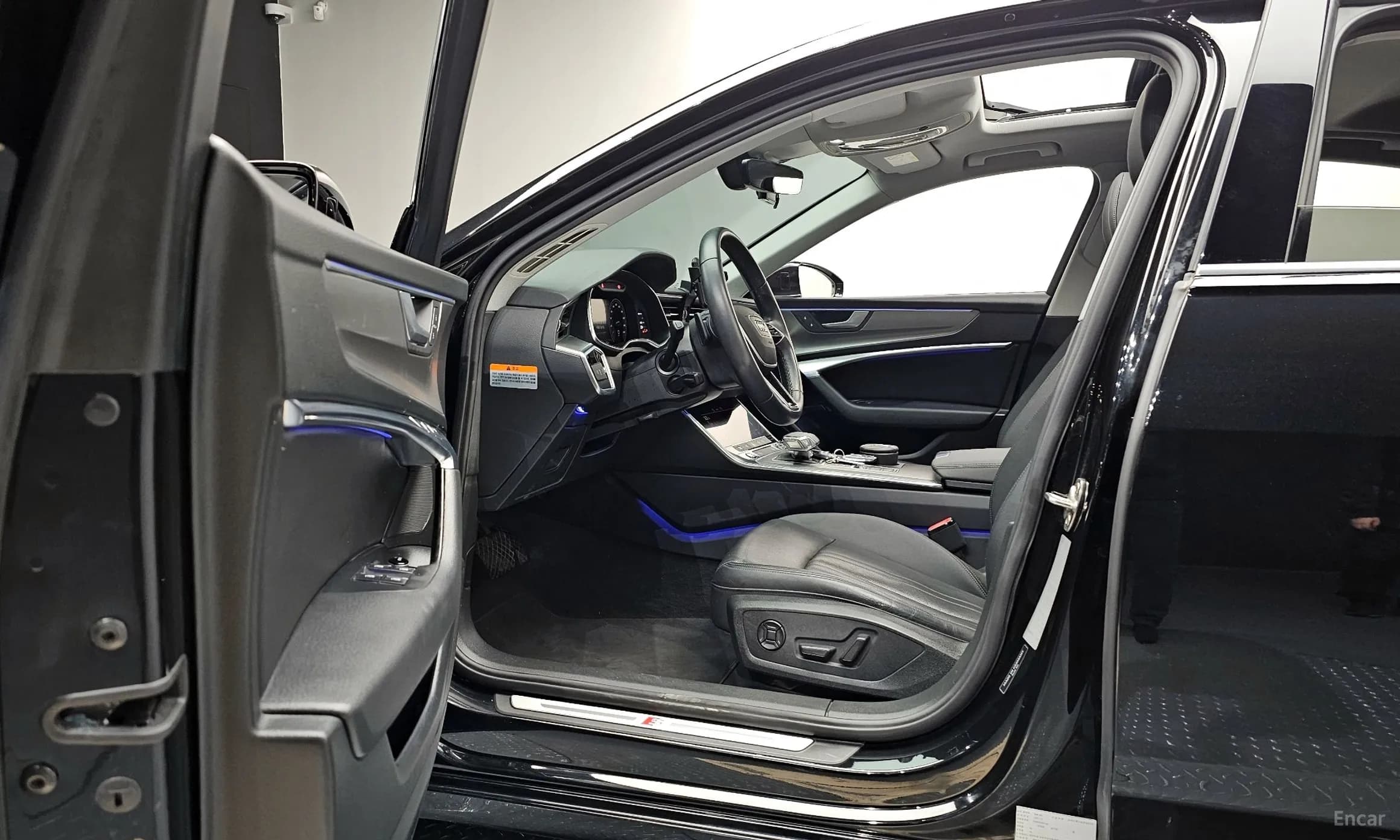 A6 (C8)