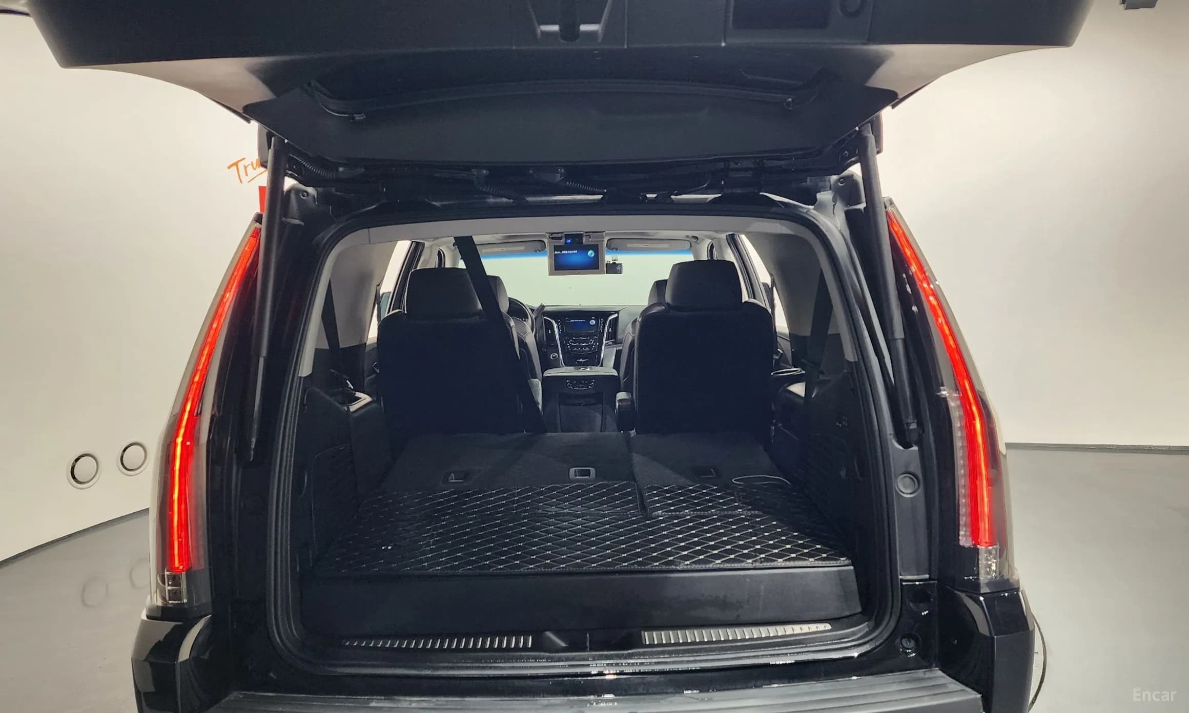 Escalade
