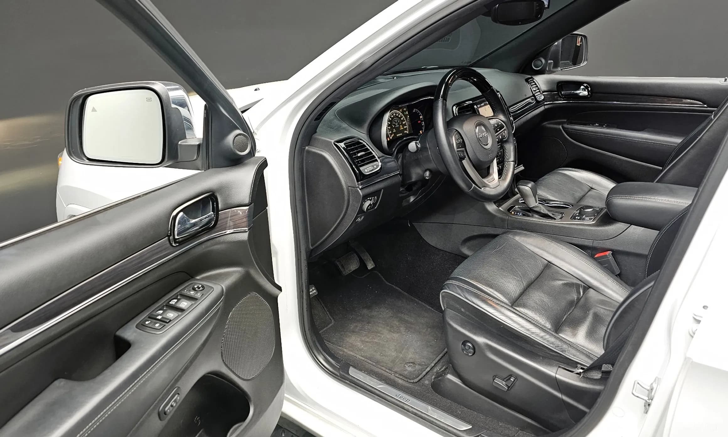 Grand Cherokee