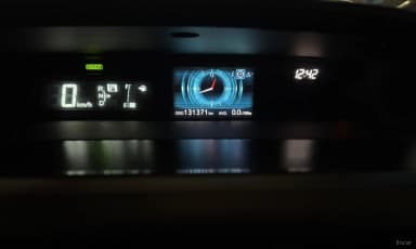 Prius V