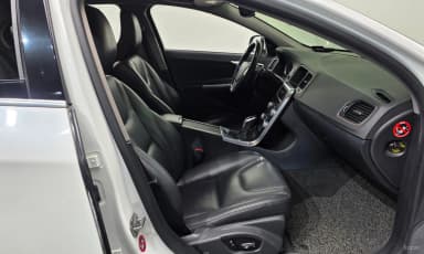 S60