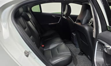 S60