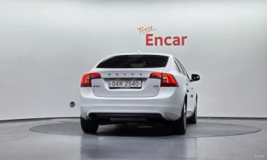 S60