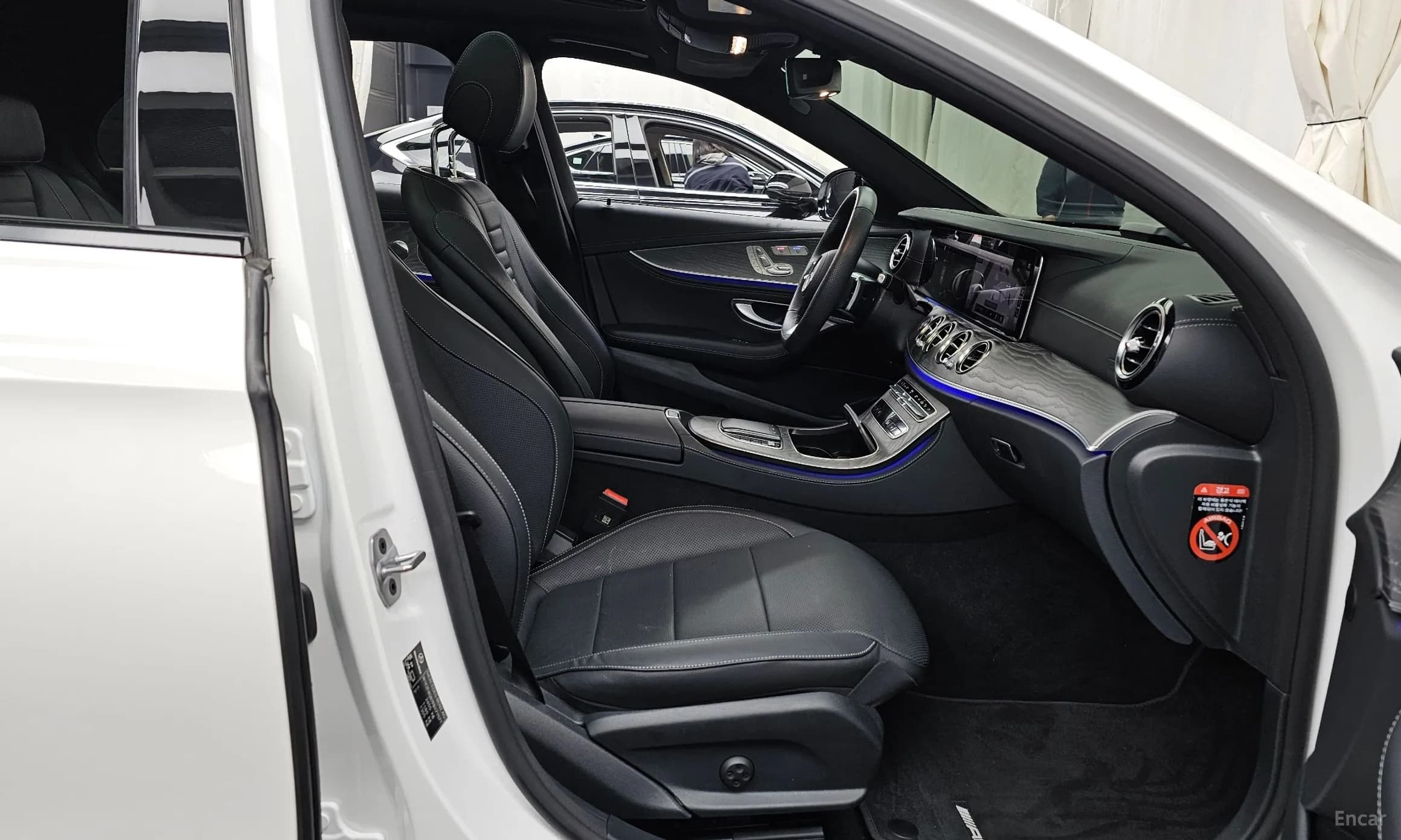 E-Class W213