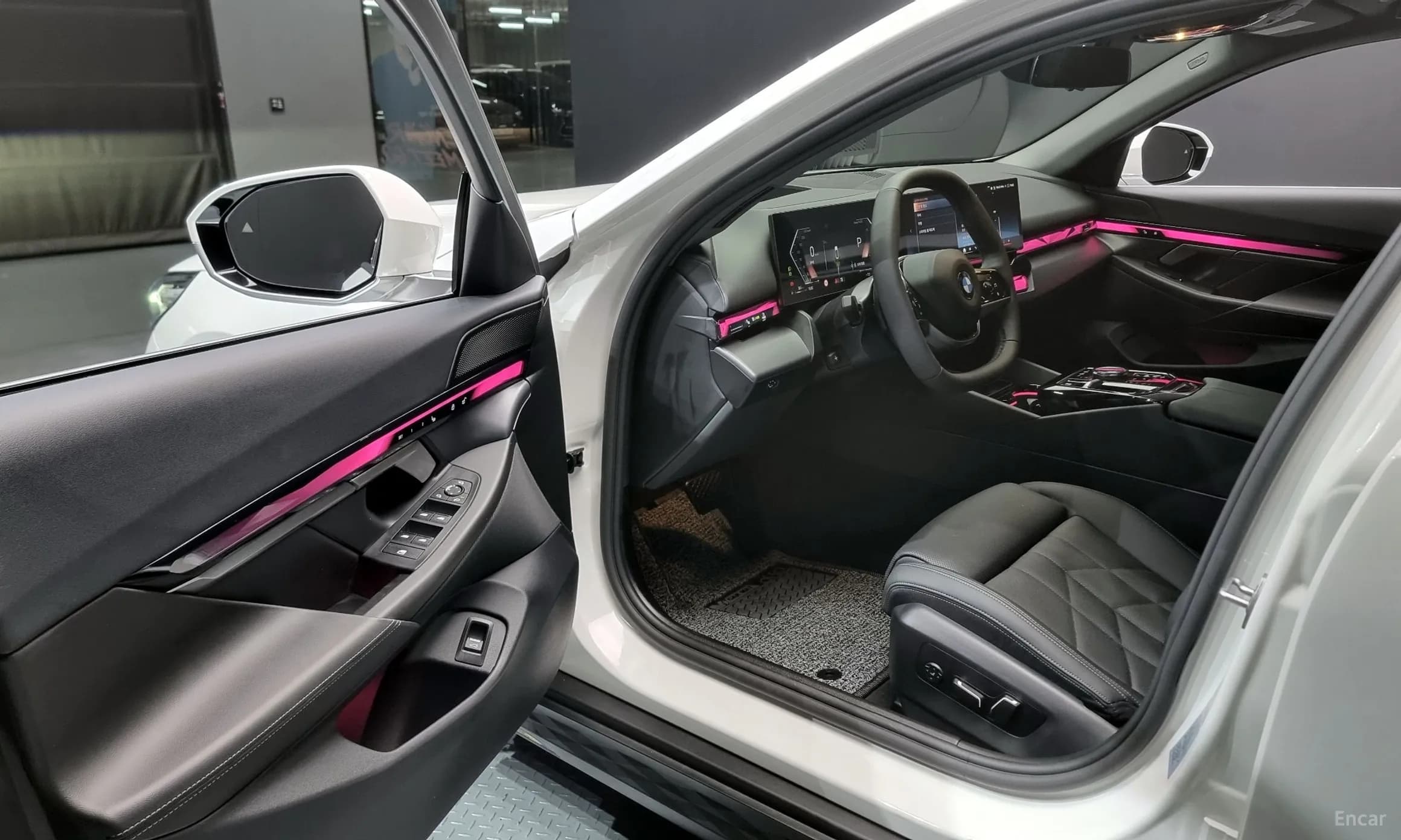 5 Series (G60)