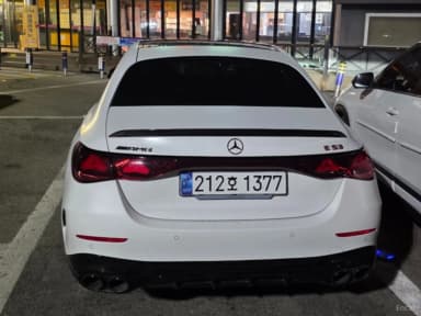 E-Class W214