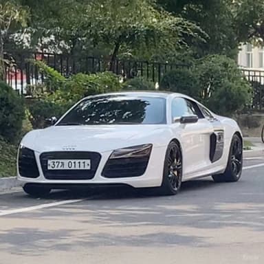 R8
