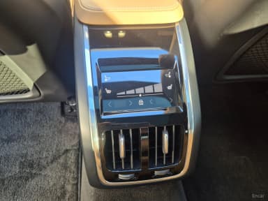 S90
